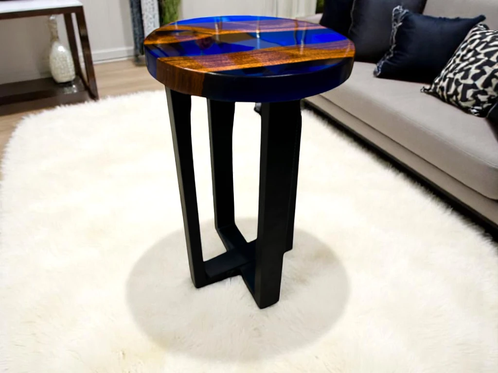 Transparent Blue Resin River Epoxy Table for Living Room 